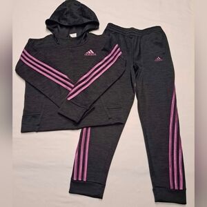 NWOT Adidas Tracksuit - Girls Medium 10/12